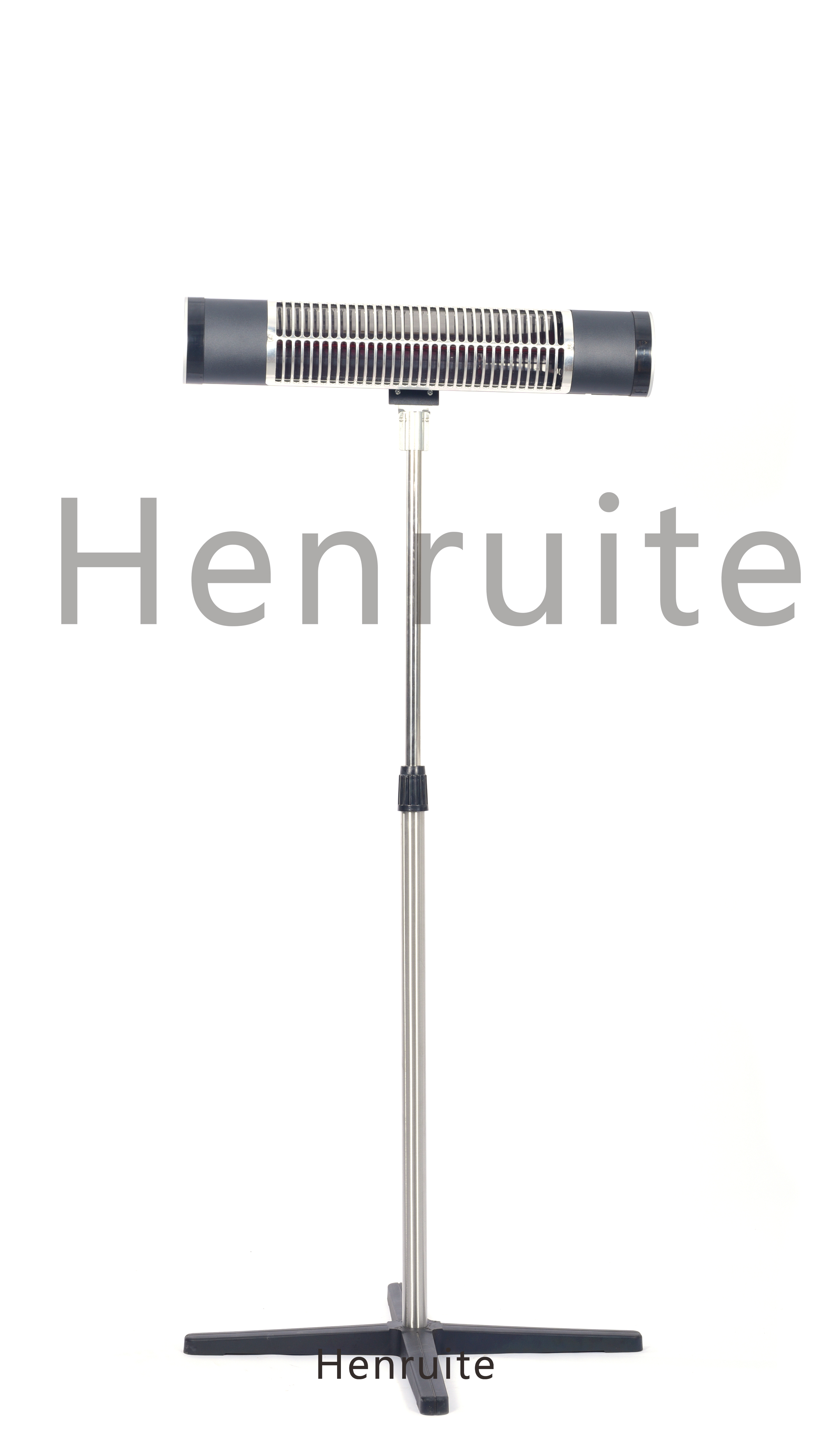 Waterproof heater for pergola